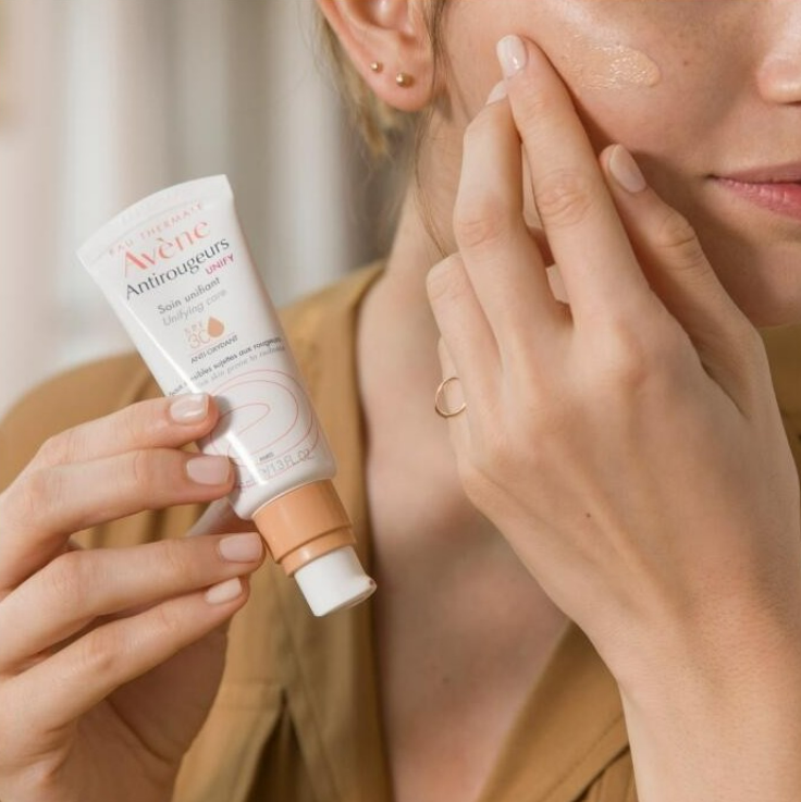 Avene Antirougeurs Unify Renkli Bakım Kremi Spf 30 40 ml - 2